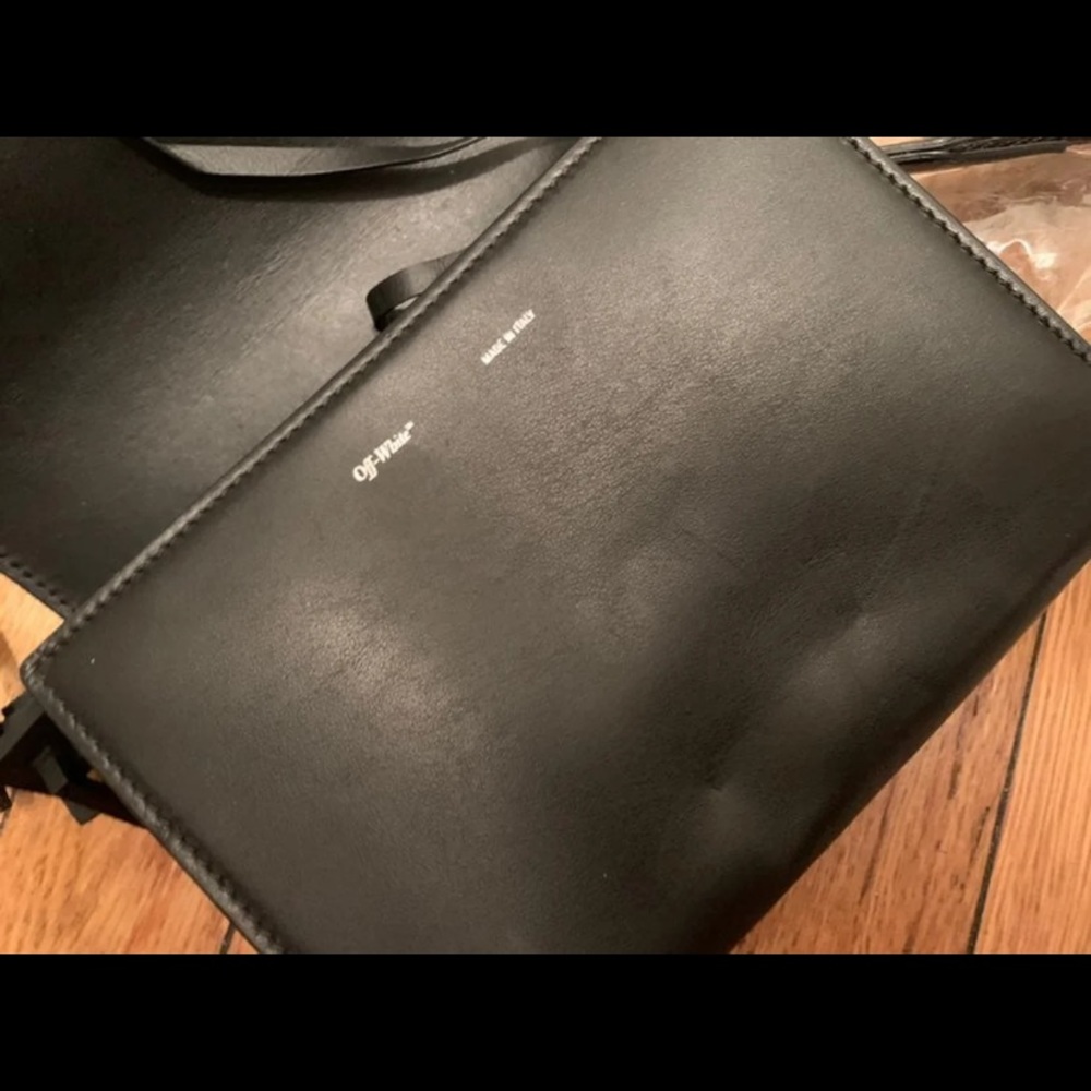 Black off white bag - Picture 7 of 9